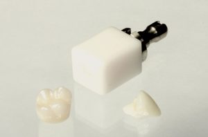 Block of porcelain for a CEREC crown